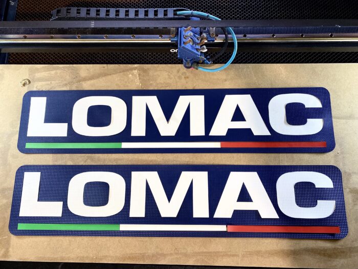 loghi in neoprene per gommoni Lomac